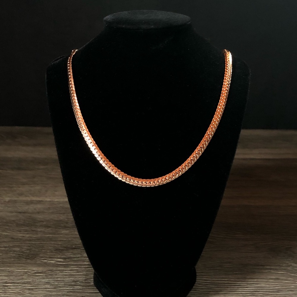 Stunning Rose Gold Chain - Picture 2 of 8